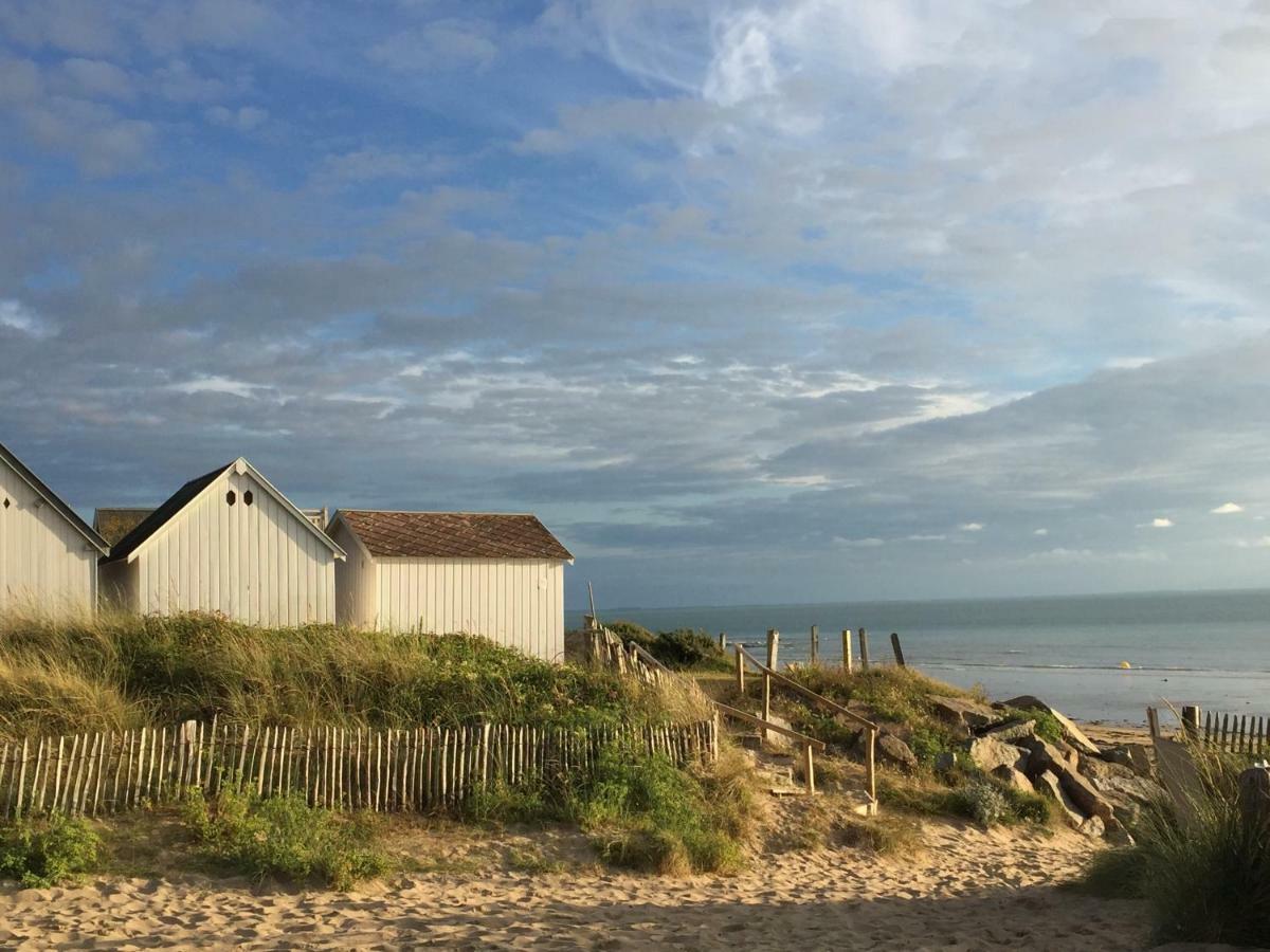 Le Cottage De La Baie 卡罗勒 外观 照片